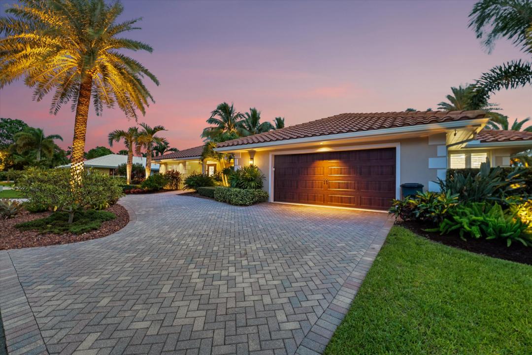 8884 SE Pelican Island Way, THE SOUNDINGS, Hobe Sound, Florida 33455