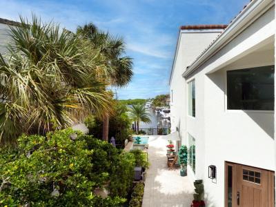 4502 S Ocean Boulevard, CAMINO COVE, Highland Beach, Florida 33487