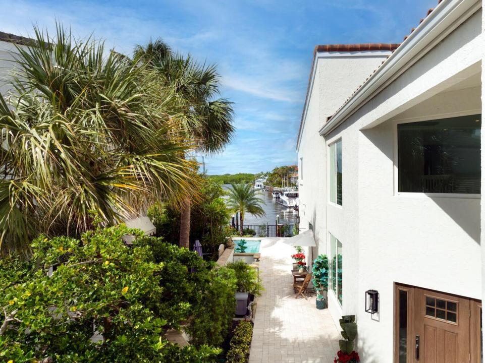 4502 S Ocean Boulevard, CAMINO COVE, Highland Beach, Florida 33487