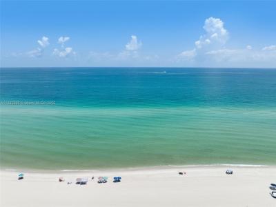 6917 Collins Ave 1505, Miami Beach, Florida 33141, USA