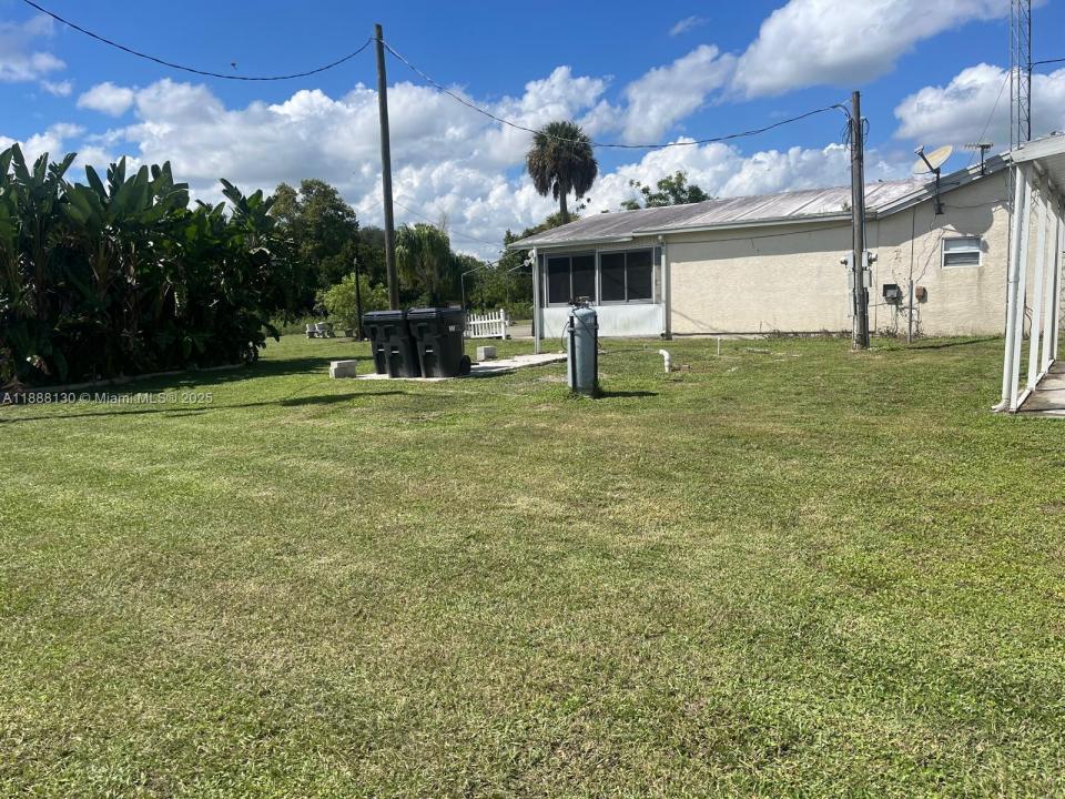 Okeechobee, Florida 34972