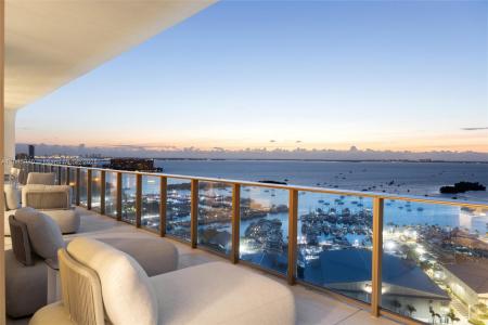 2655 S Bayshore Drive LPH, Coconut Grove, Florida 33133, USA