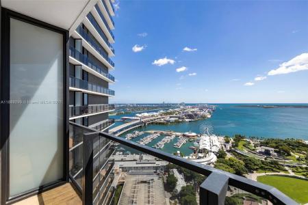 398 NE 5th St 3415, Miami, Florida 33132, USA