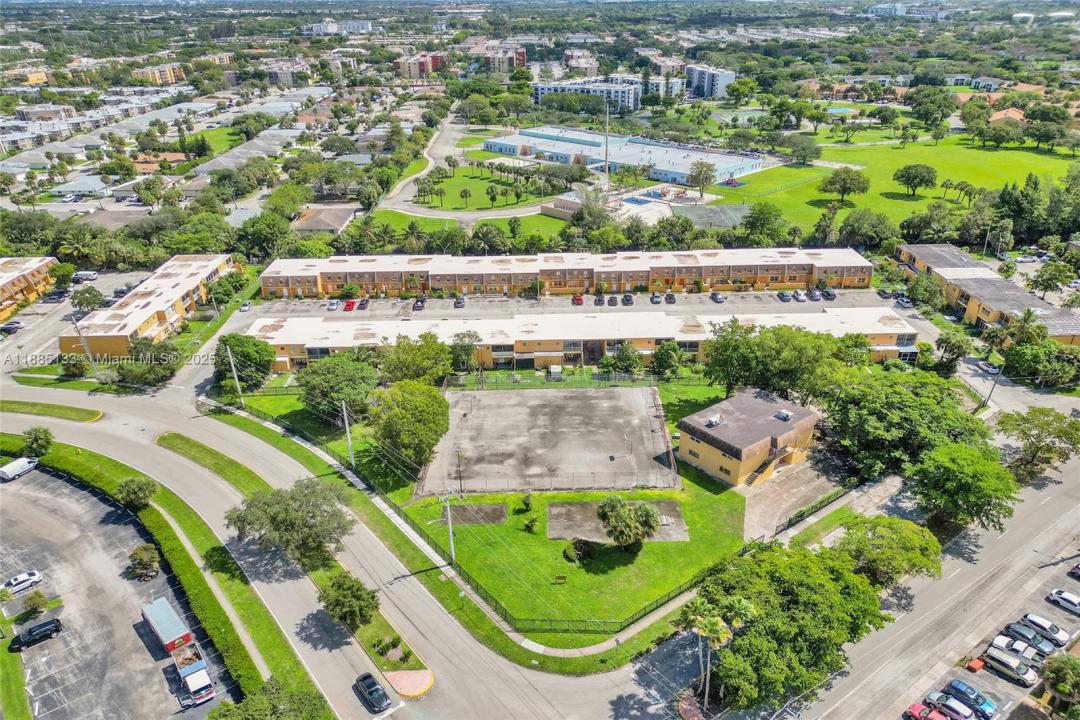 2600 NW 60th Ter, Sunrise, Florida 33313