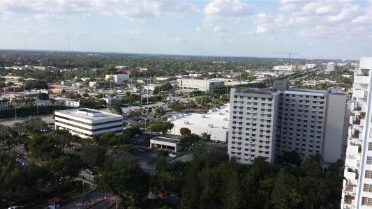 2750 NE 183rd St 2305, Aventura, Florida 33160, USA