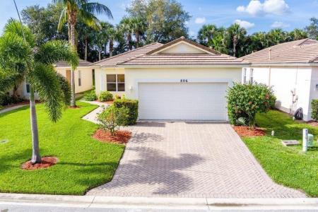 806 SW Rocky Bayou Ter, Saint Lucie West, Florida 34986