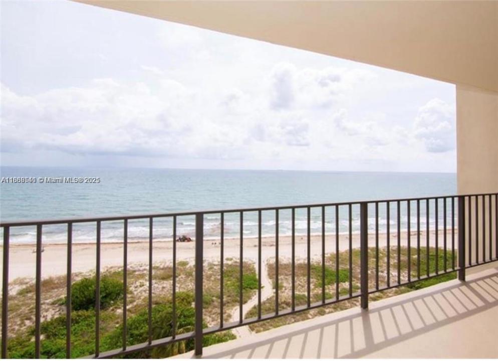 1900 S Ocean Blvd 10F, Lauderdale By The Sea, Florida 33062, Amerika Birleşik Devletleri