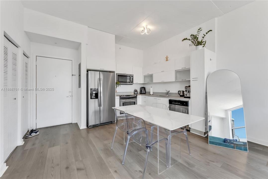133 NE 2nd Ave 917, Miami, 佛罗里达州 33132, 美国