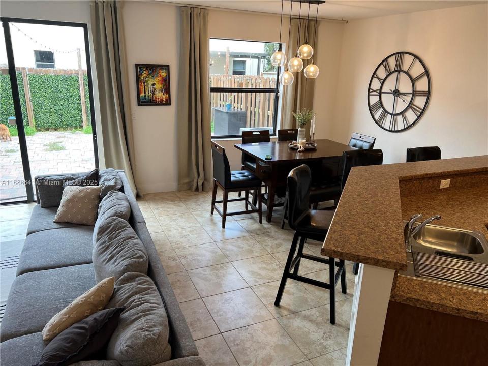 17543 SW 153rd Path, Miami, Флорида 33187, Соединенные Штаты