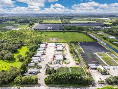 15100 SW 200th St, Miami, Florida 33187, USA
