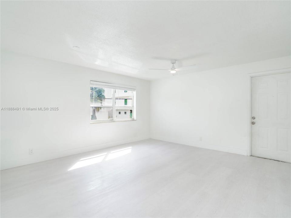 2025 Miami Rd 17, Fort Lauderdale, Флорида 33316, Соединенные Штаты