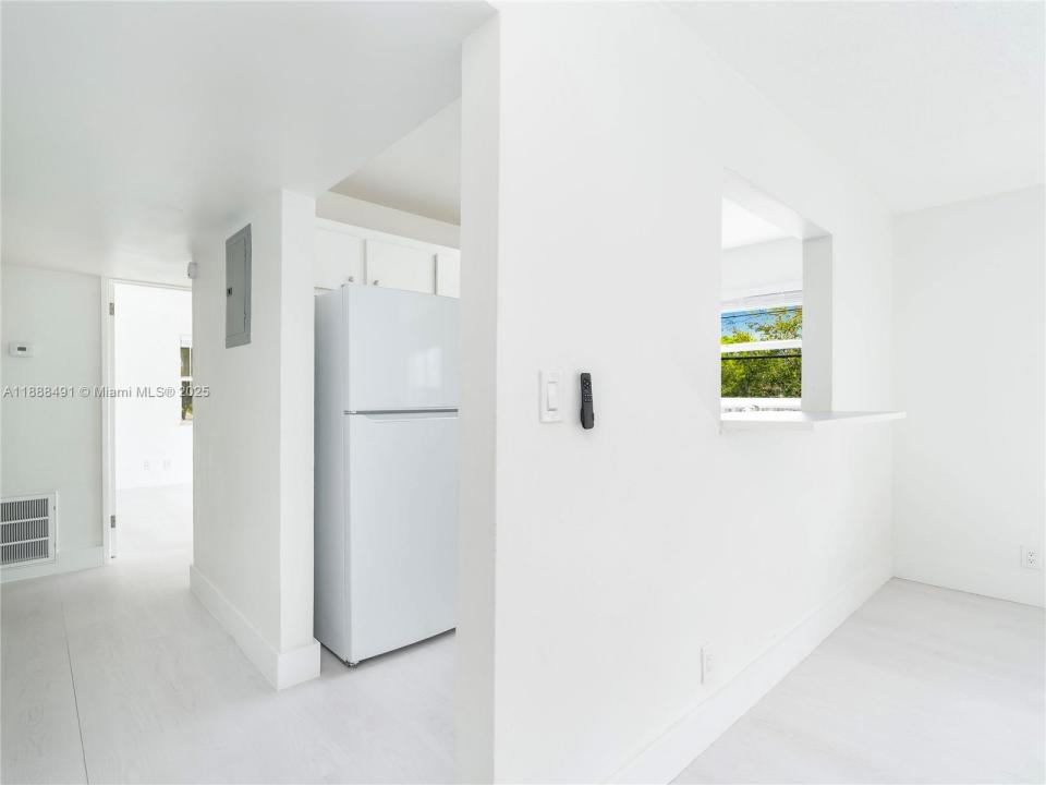 2025 Miami Rd 17, Fort Lauderdale, Флорида 33316, Соединенные Штаты