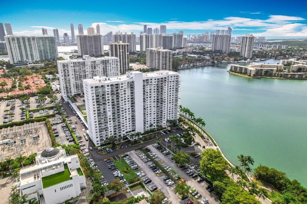 2801 NE 183rd St 1504W, Aventura, Флорида 33160, Соединенные Штаты