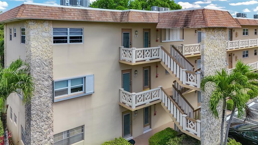 5001 NW 34th St 201, Lauderdale Lakes, Flórida 33319, Estados Unidos