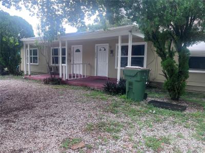 1572 NE 135th St 0, North Miami, Florida 33161, USA