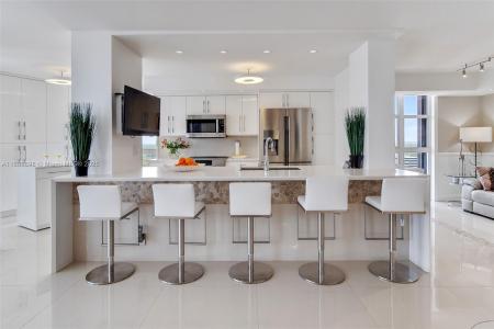 4000 Towerside Ter TS12, Miami, Florida 33138, USA