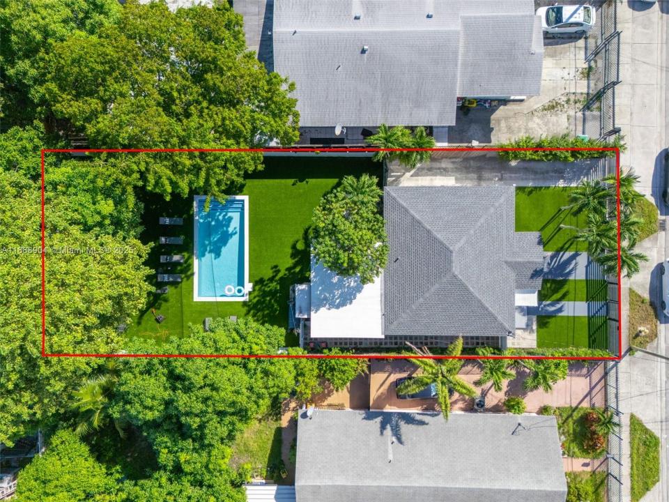 1451 NW 31st St, Miami, Florida 33142, HOA KỲ