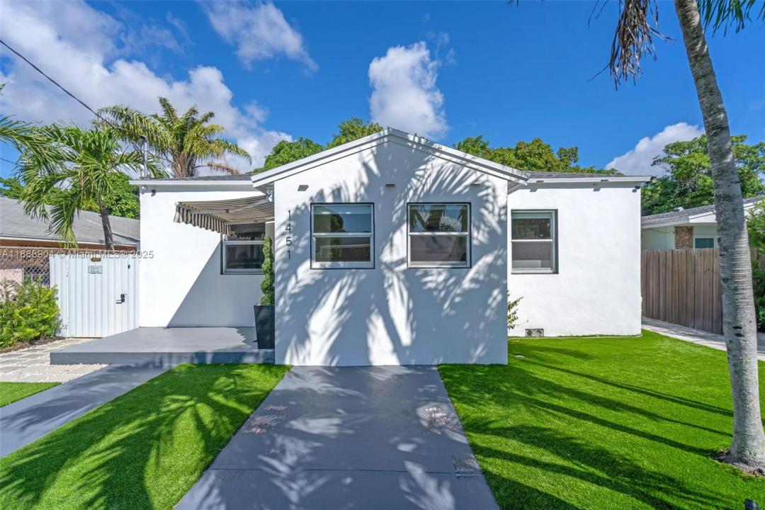 1451 NW 31st St, Miami, Florida 33142, HOA KỲ