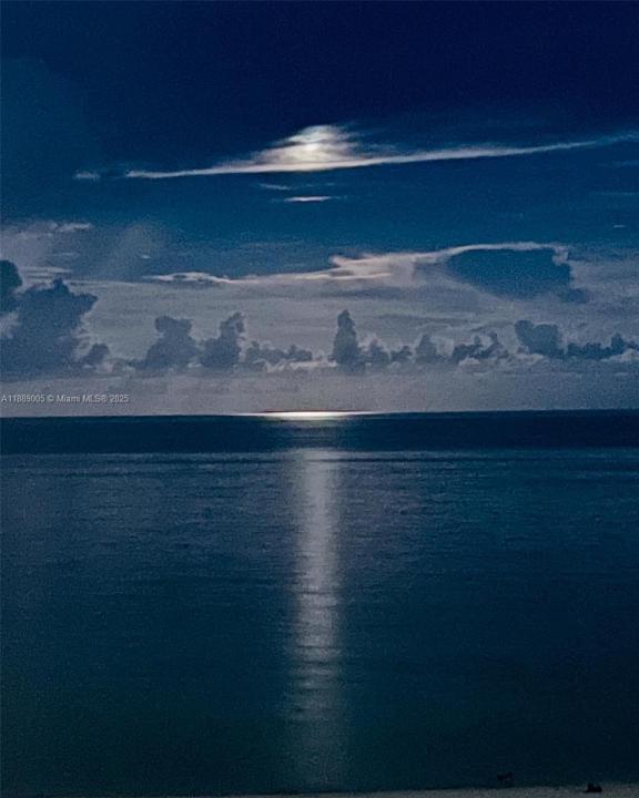 5601 Collins Ave 1607, Miami Beach, Florida 33140, Estados Unidos