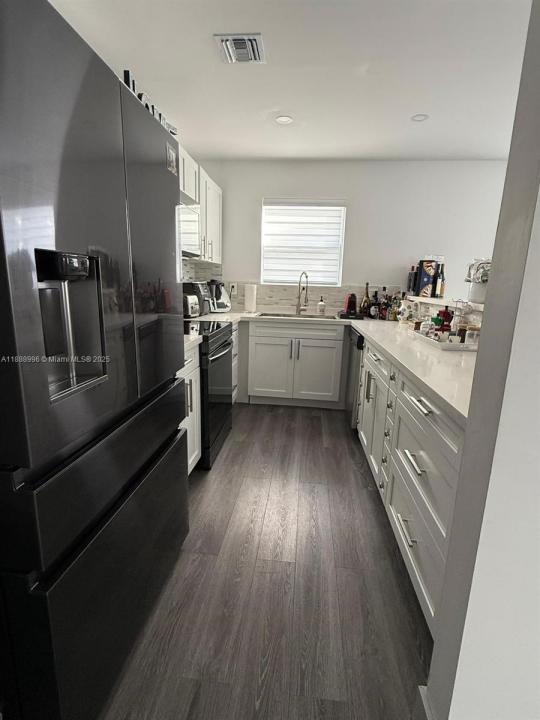 5629 NW 31st Ave 0, Miami, Флорида 33142, Соединенные Штаты