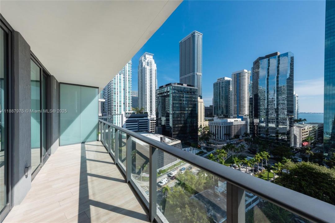 1300 S Miami Ave 1003, Miami, Flórida 33130, Estados Unidos