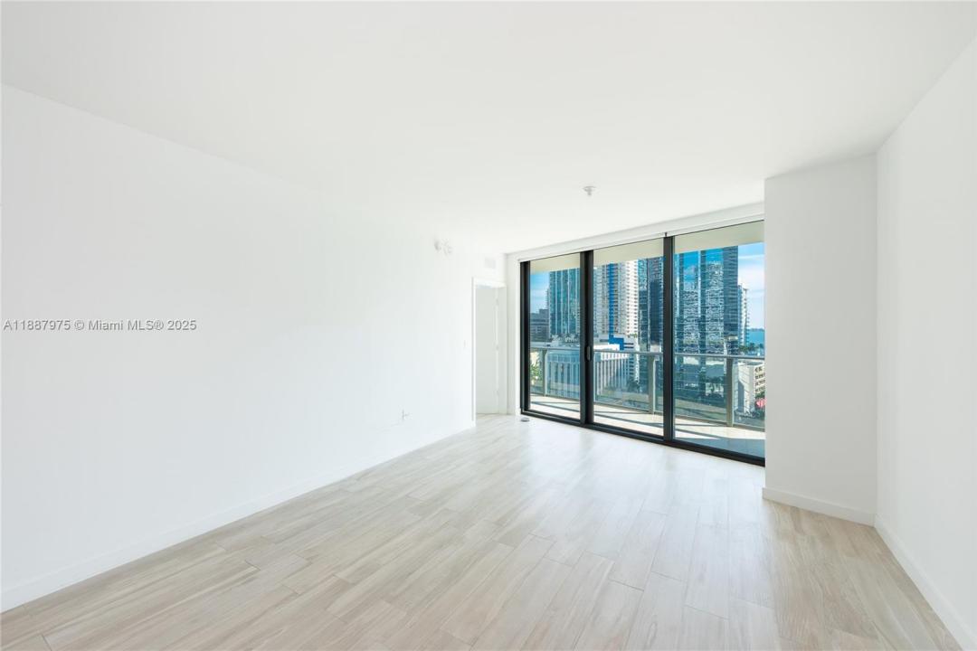 1300 S Miami Ave 1003, Miami, Flórida 33130, Estados Unidos