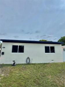 359 E 46th St, Hialeah, Florida 33013, USA