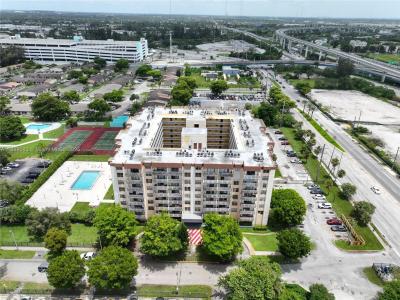 15600 NW 7th Ave 306, Miami, Florida 33169, USA