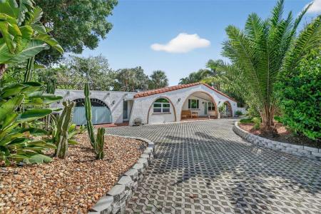 716 Coconut Dr, Fort Lauderdale, Florida 33315, USA