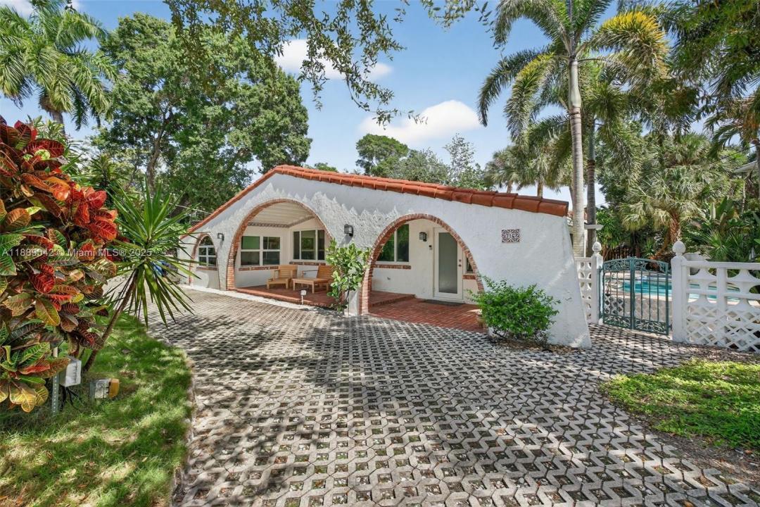 716 Coconut Dr, Fort Lauderdale, Florida 33315