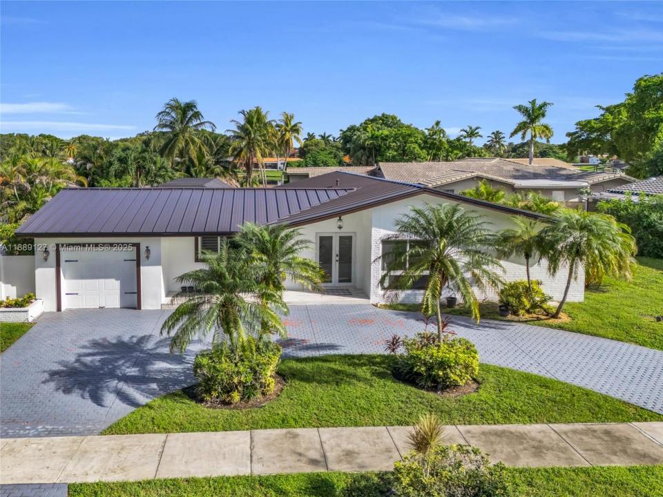 7211 Bamboo St, Miami Lakes, Florida 33014, Estados Unidos