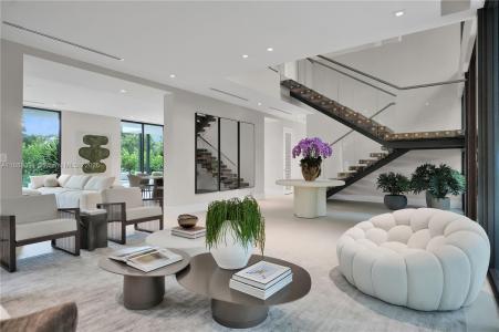 100 Hampton Ln, Key Biscayne, Florida 33149, USA