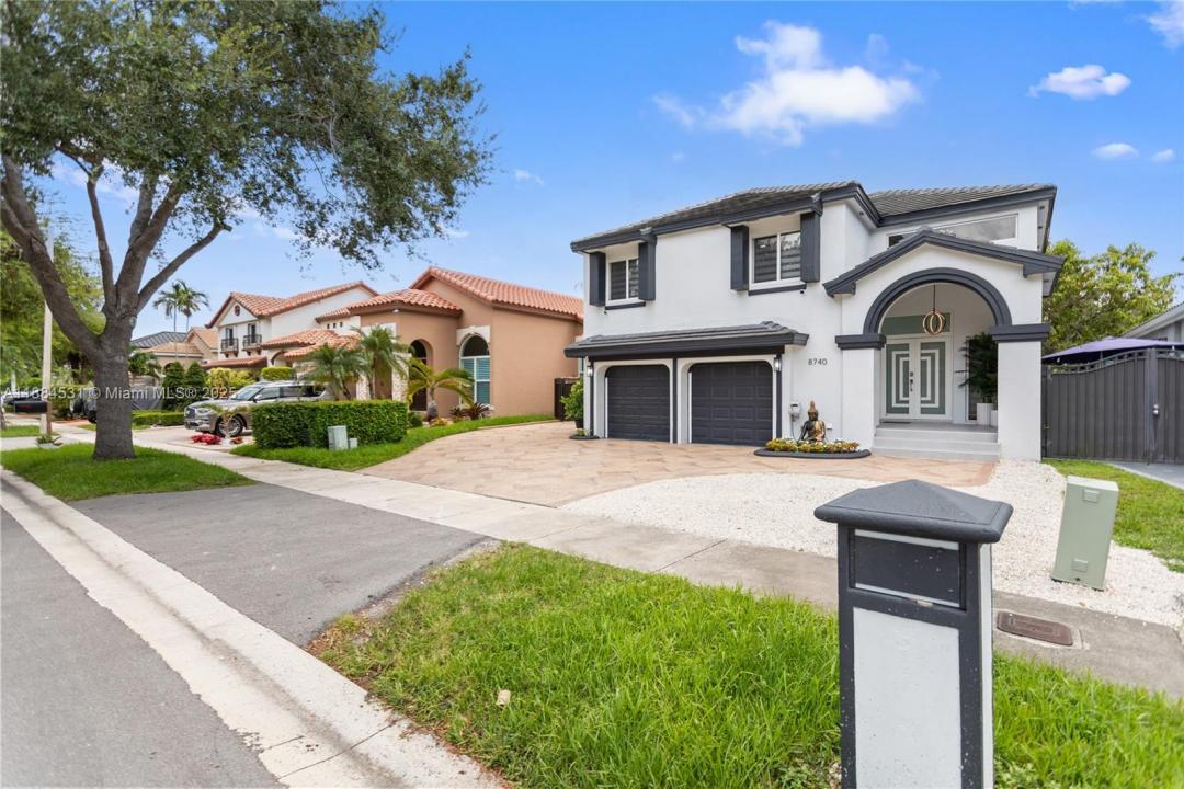 8740 NW 153rd Ter, Miami Lakes, Florida 33018