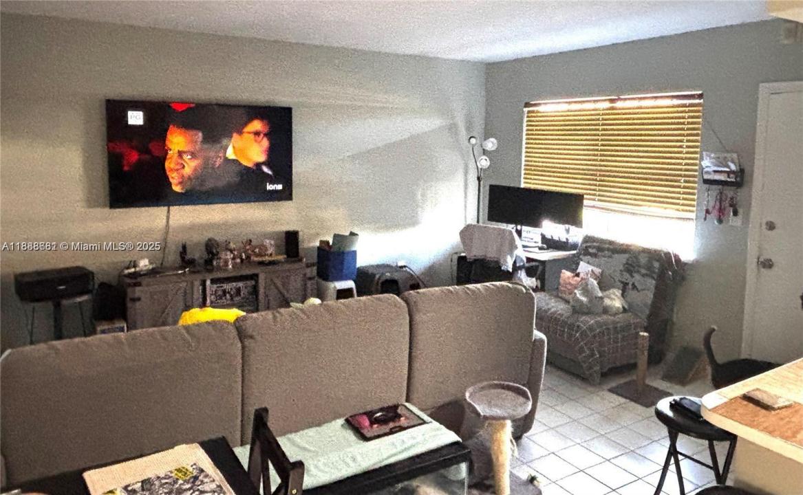 7505 SW 82nd St 318, Miami, Florida 33143, Stati Uniti