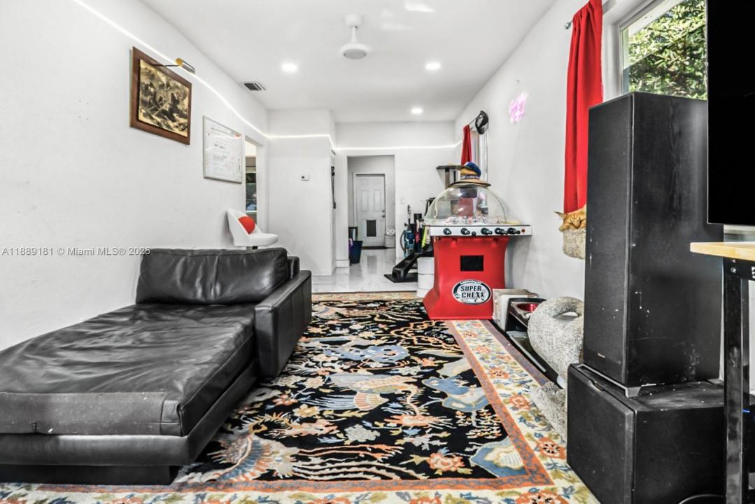 4220 NW 23rd Ave, Miami, Floride 33142, États-Unis