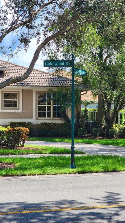 5173 Lakewood Dr, Cooper City, Floride 33330, États-Unis
