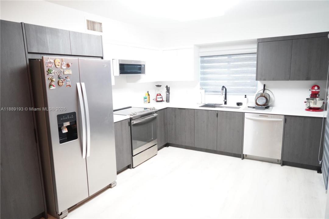 9308 NW 9th Pl 9308, Plantation, Florida 33324, USA