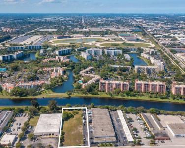 2083 W Mcnab Rd, Pompano Beach, Florida 33069