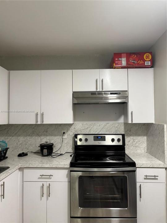 6575 W 4th Ave 111, Hialeah, 佛罗里达州 33012, 美国