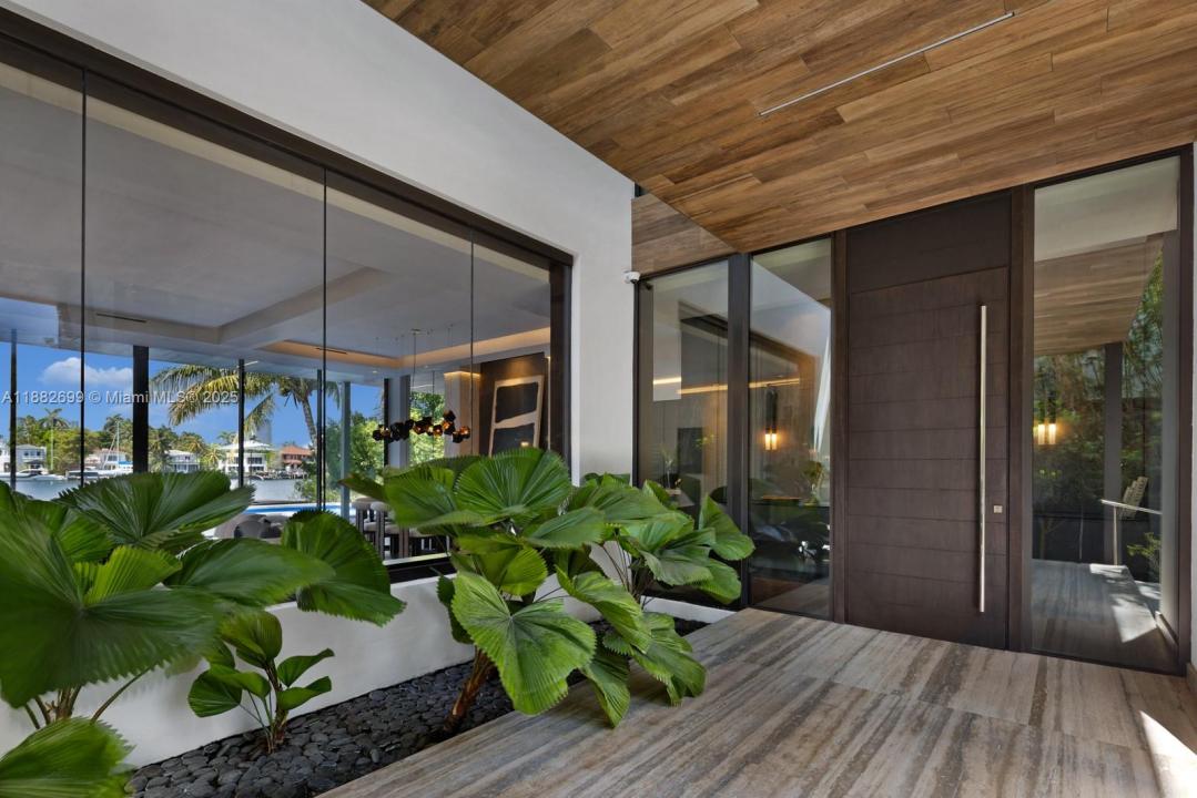 508 W Dilido Dr, Miami Beach, Florida 33139