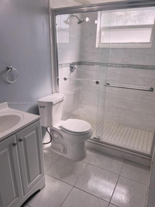 13715 Kendale Lakes Cir A-116, Miami, Флорида 33183, Соединенные Штаты