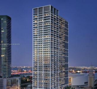 159 NE 6th St PH-5013, Miami, Florida 33132, USA