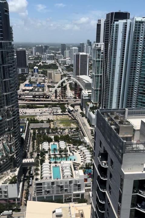 159 NE 6th St PH-5013, Miami, Florida 33132