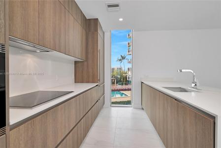17550 Collins Ave 501, Sunny Isles Beach, Florida 33160, USA