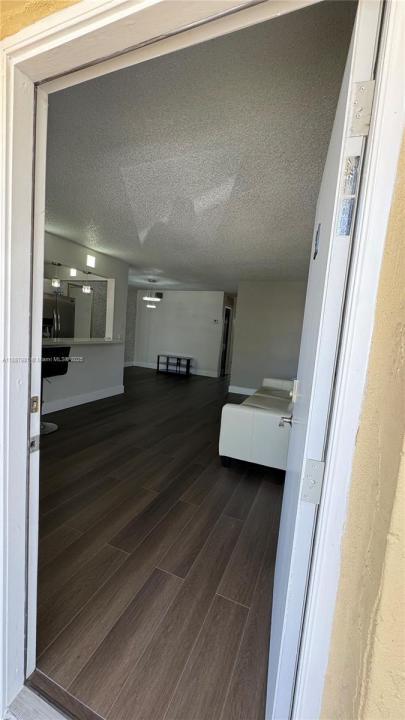 160 NE 203rd Ter E31, Miami Gardens, Flórida 33179, Estados Unidos
