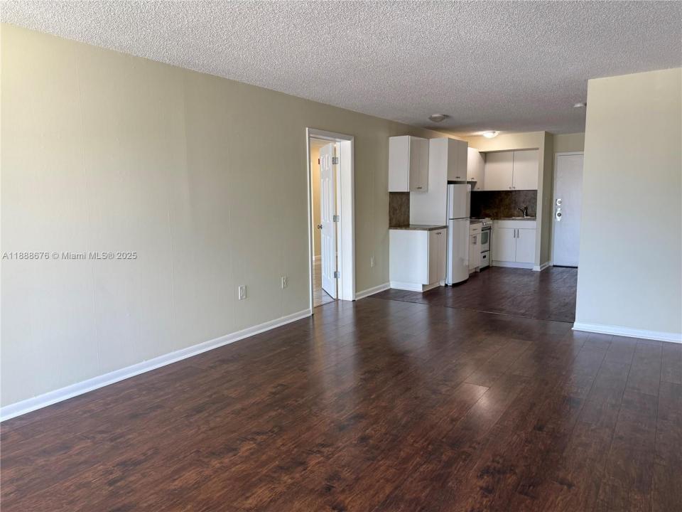 750 NE 195th St 231, Miami, Florida 33179, Stati Uniti