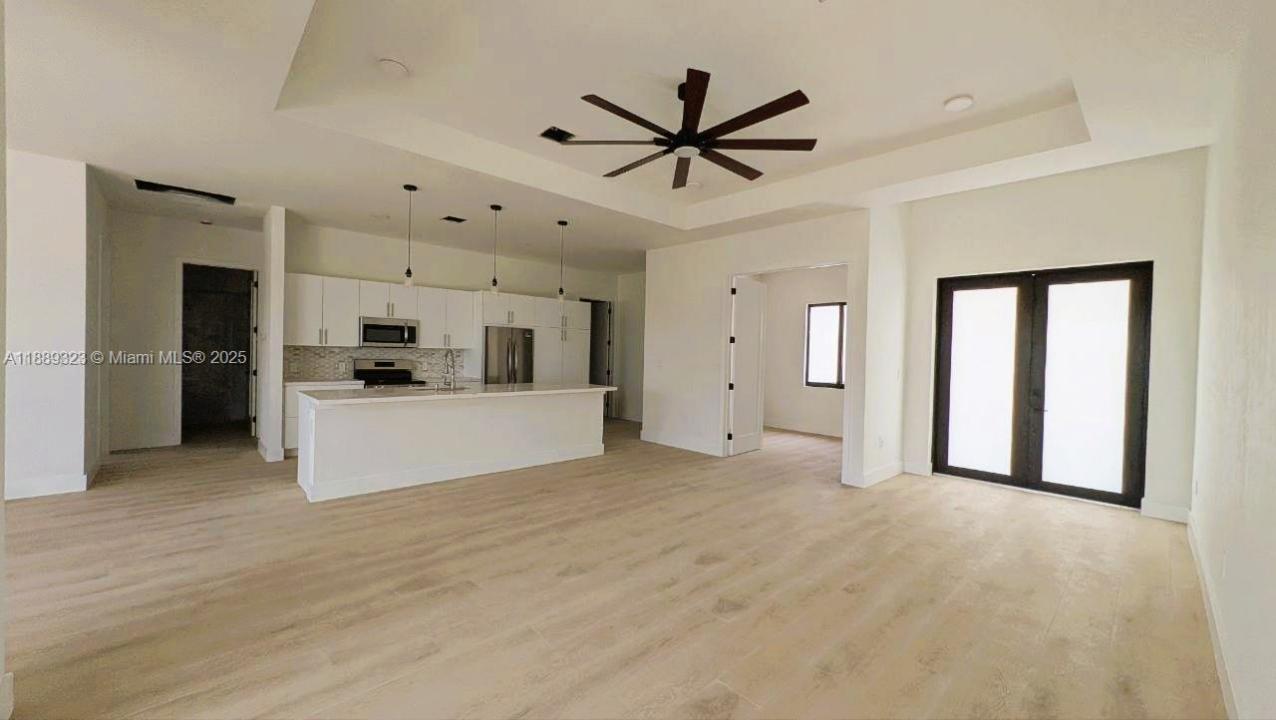9054 Lamkin Cir 0, Lehigh Acres, Флорида 33935, Соединенные Штаты