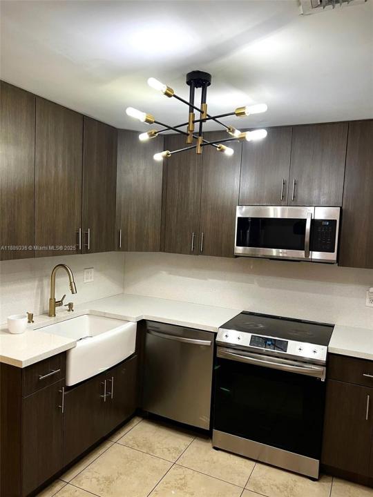 902 SW 126th Ave A, Miami, Florida 33184, Estados Unidos