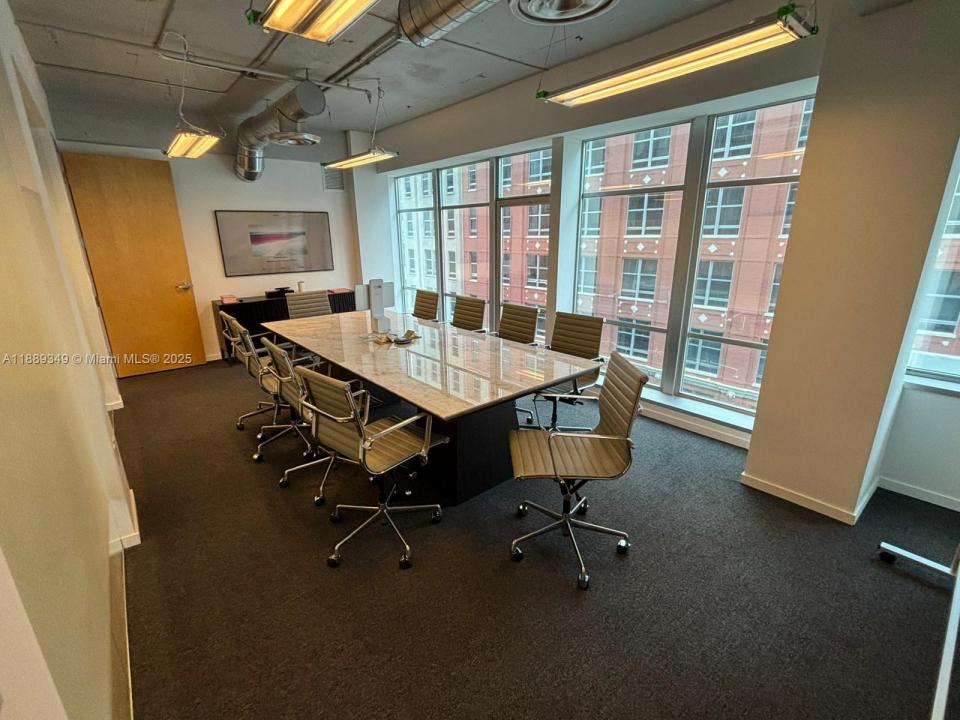 14 NE 1st Ave 700 E/F/G, Miami, Florida 33132, USA