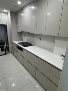 3001 S Ocean Dr 511, Hollywood, Florida 33019, USA